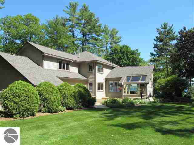 7753 East Shore Road Traverse City, MI 49686 - Photo 54 of 82 1844922-53.JPG