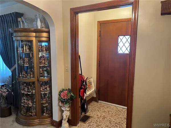 $189,900 | 36 Woodrow Road, Batavia City, NY 14020