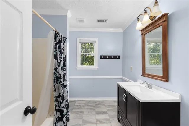 $975,000 | 2527 Venture Circle, Gainesville, GA 30506