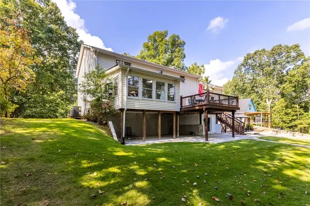 $975,000 | 2527 Venture Circle, Gainesville, GA 30506