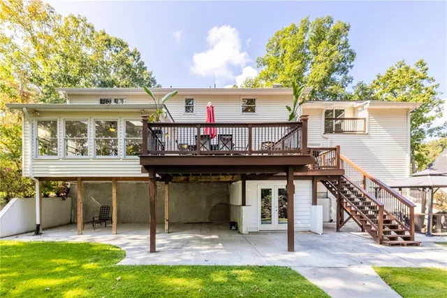 $975,000 | 2527 Venture Circle, Gainesville, GA 30506