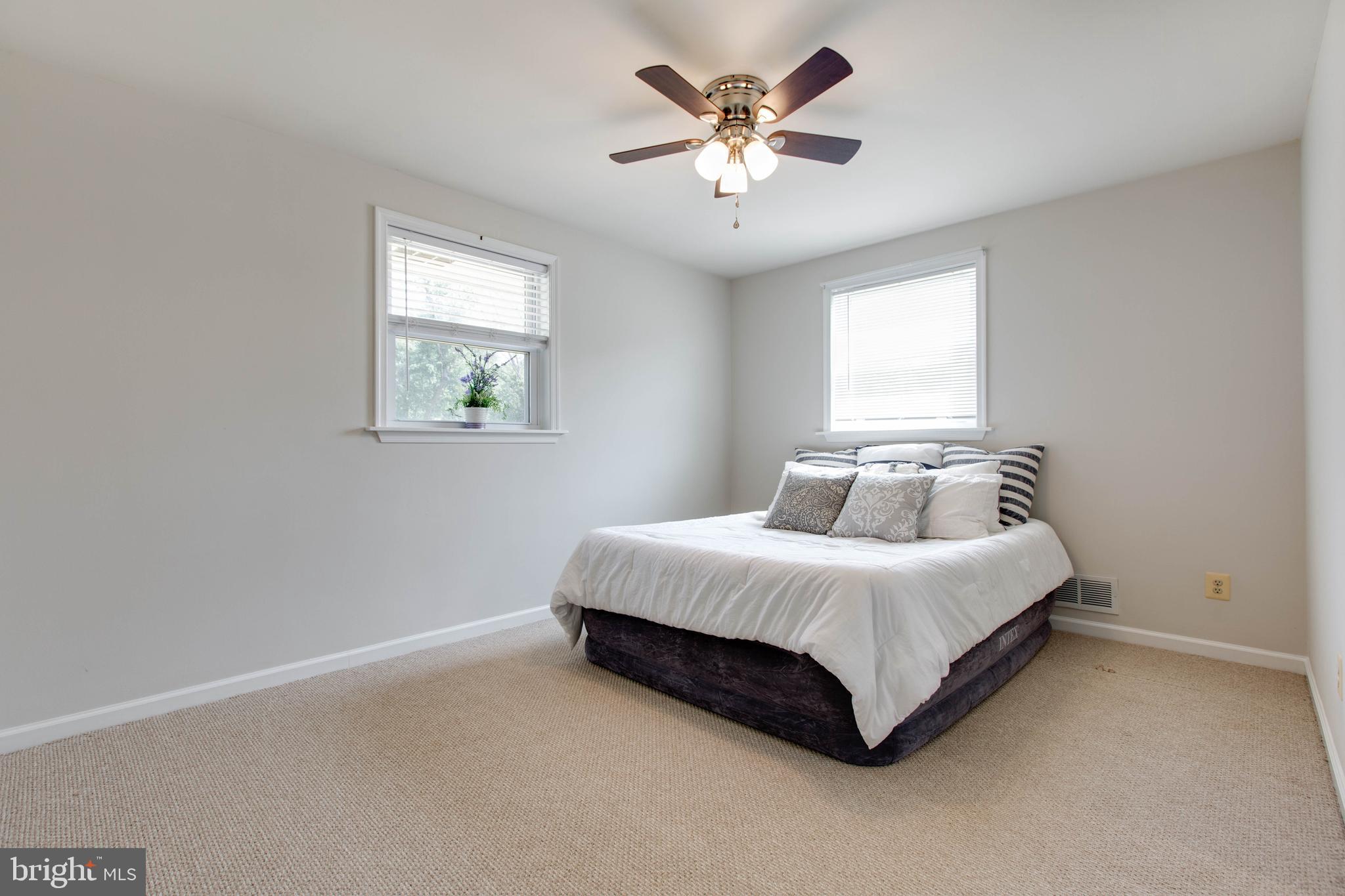 10810 Hunting Lane Columbia, MD 21044 - Photo 32 of 43