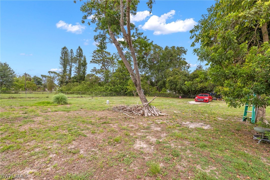 16 Massachusetts Road Lehigh Acres, FL 33936 - Photo 4 of 20 a view of outdoor space with city view