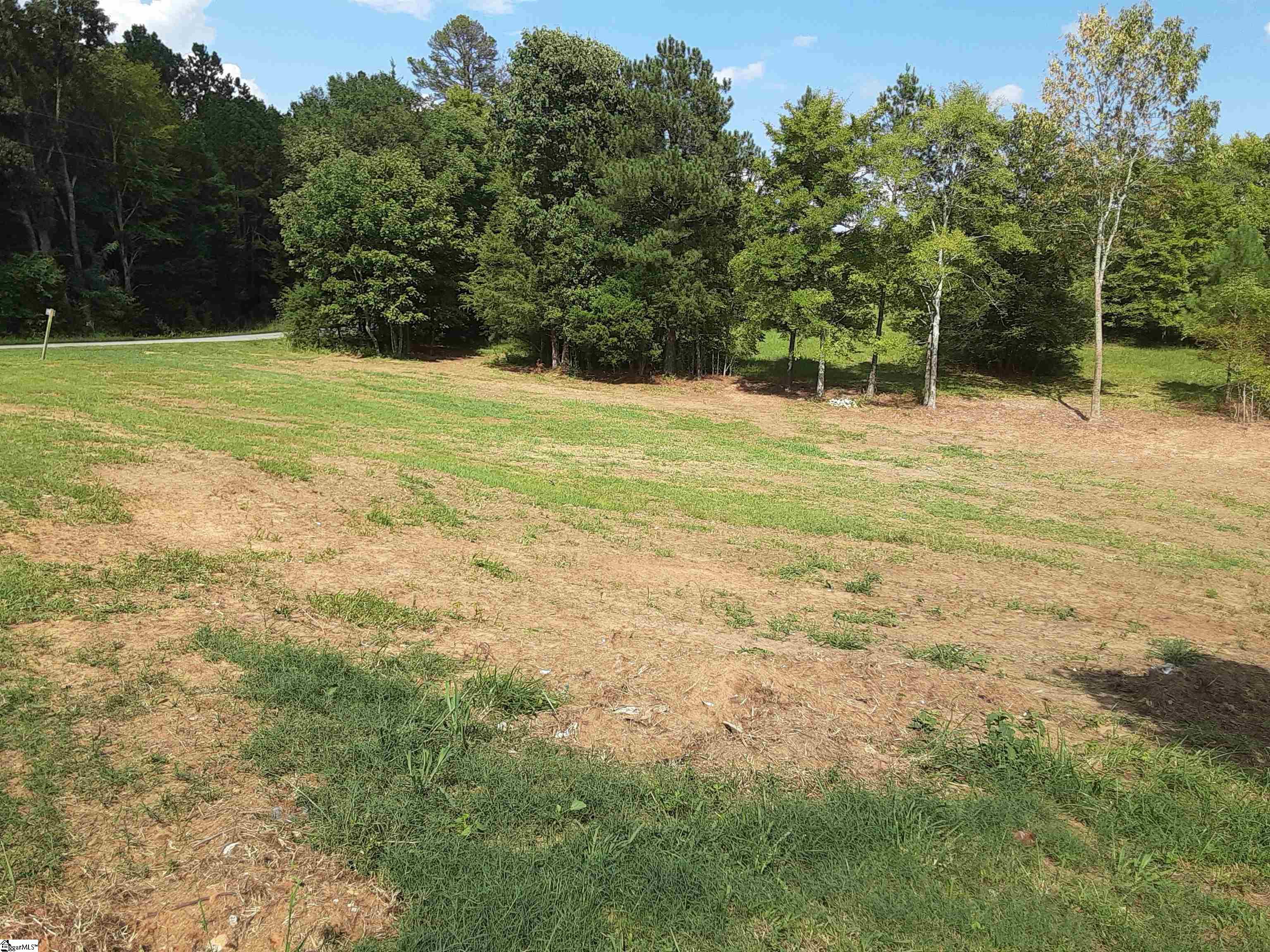 103 Kentwood Road Gaffney, SC 29340 - Photo 3 of 11