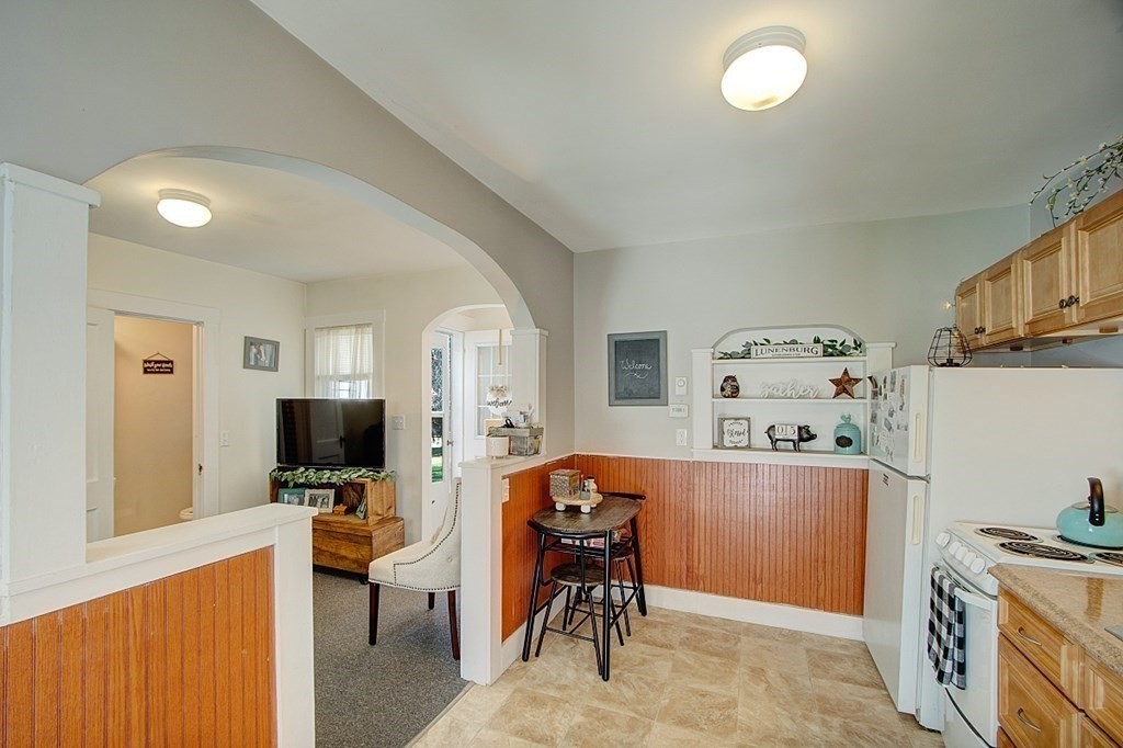 367 Whalom Road Lunenburg, MA 01462 - Photo 25 of 42 Gallery Image 25