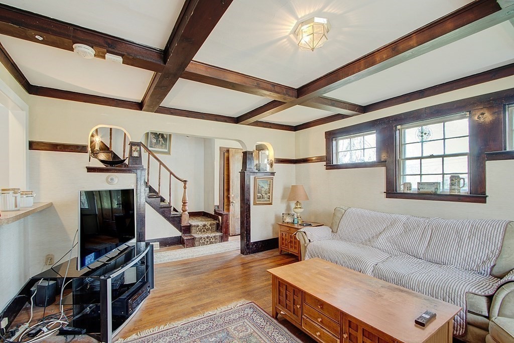 367 Whalom Road Lunenburg, MA 01462 - Photo 34 of 42 Gallery Image 34