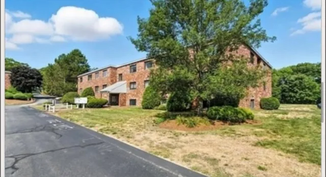 $2,550 | 67 Milliken Avenue, Unit 22B, Franklin, MA 02038