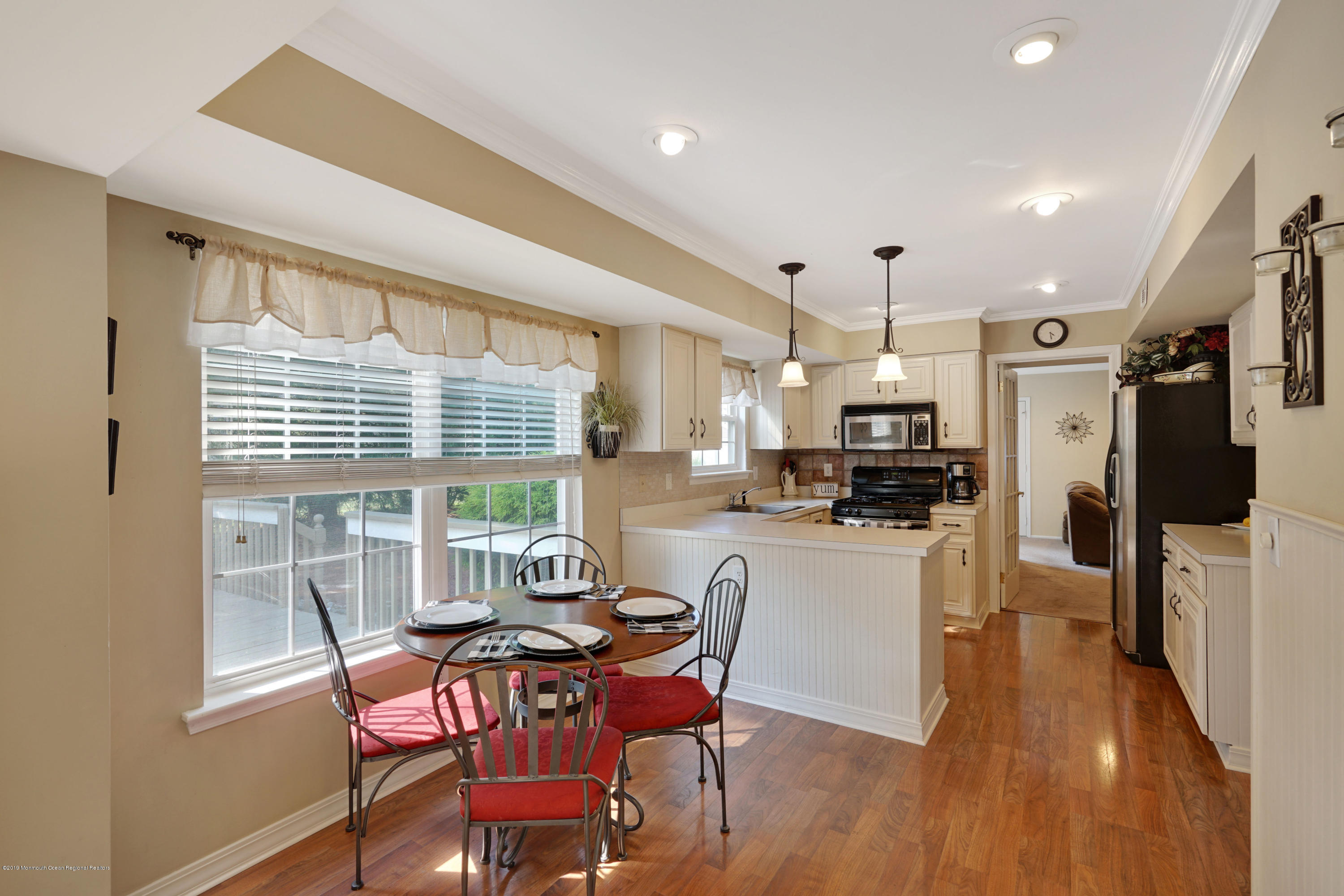 16 Shadow Ridge Court Howell, NJ 07731 - Photo 12 of 30 011_dsc00309-dsc00313