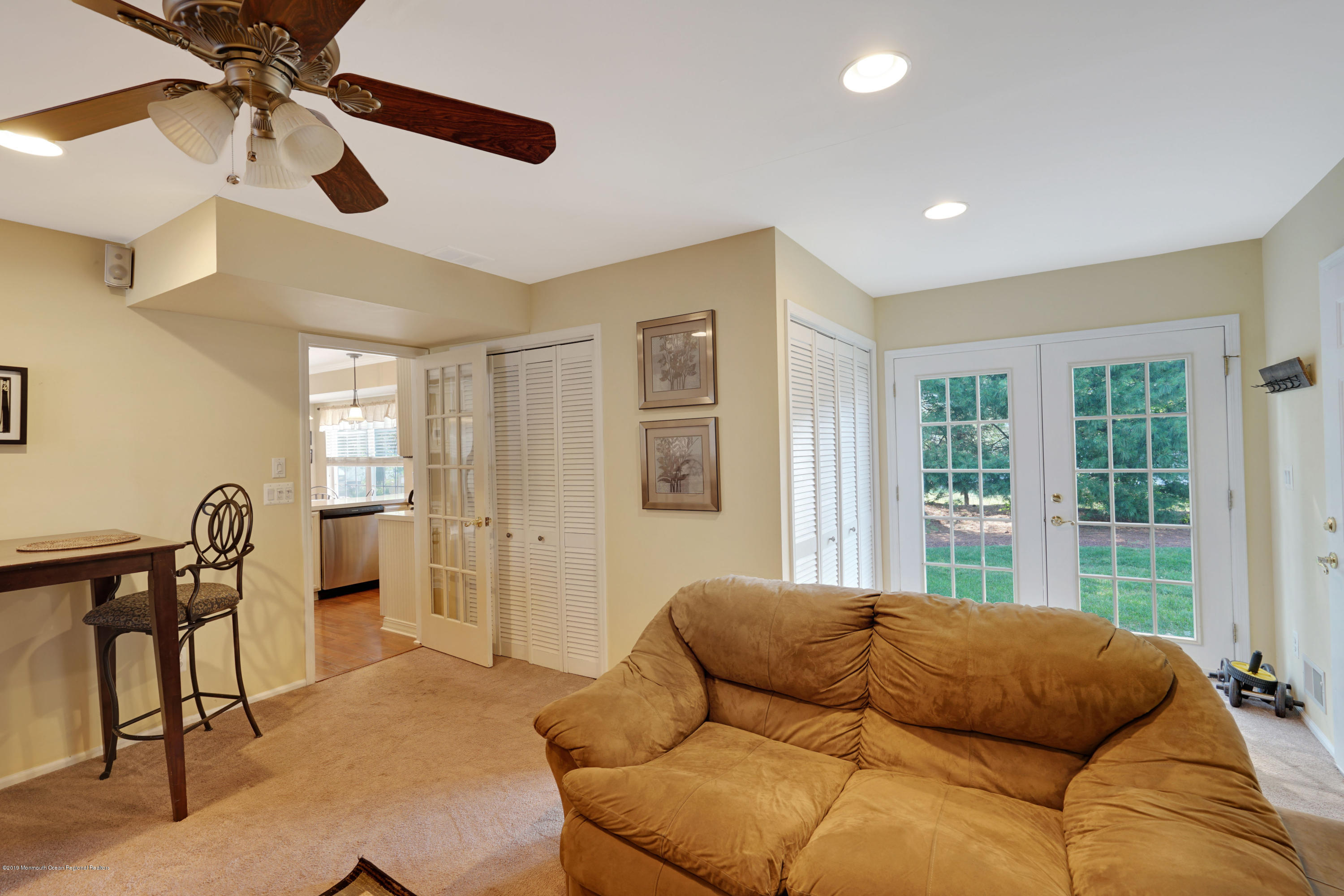 16 Shadow Ridge Court Howell, NJ 07731 - Photo 17 of 30 017_dsc00339-dsc00343