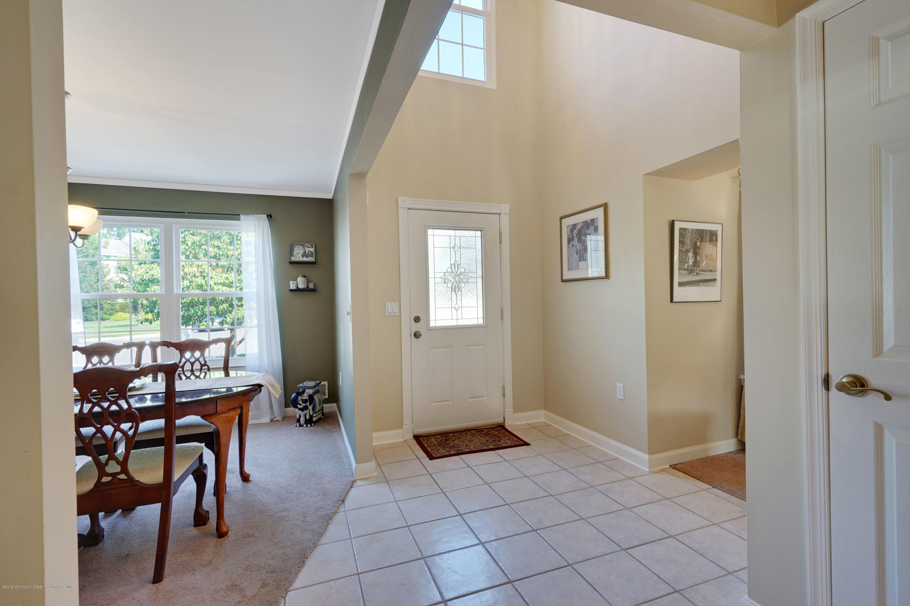 16 Shadow Ridge Court Howell, NJ 07731 - Photo 5 of 30 005_dsc00279-dsc00283