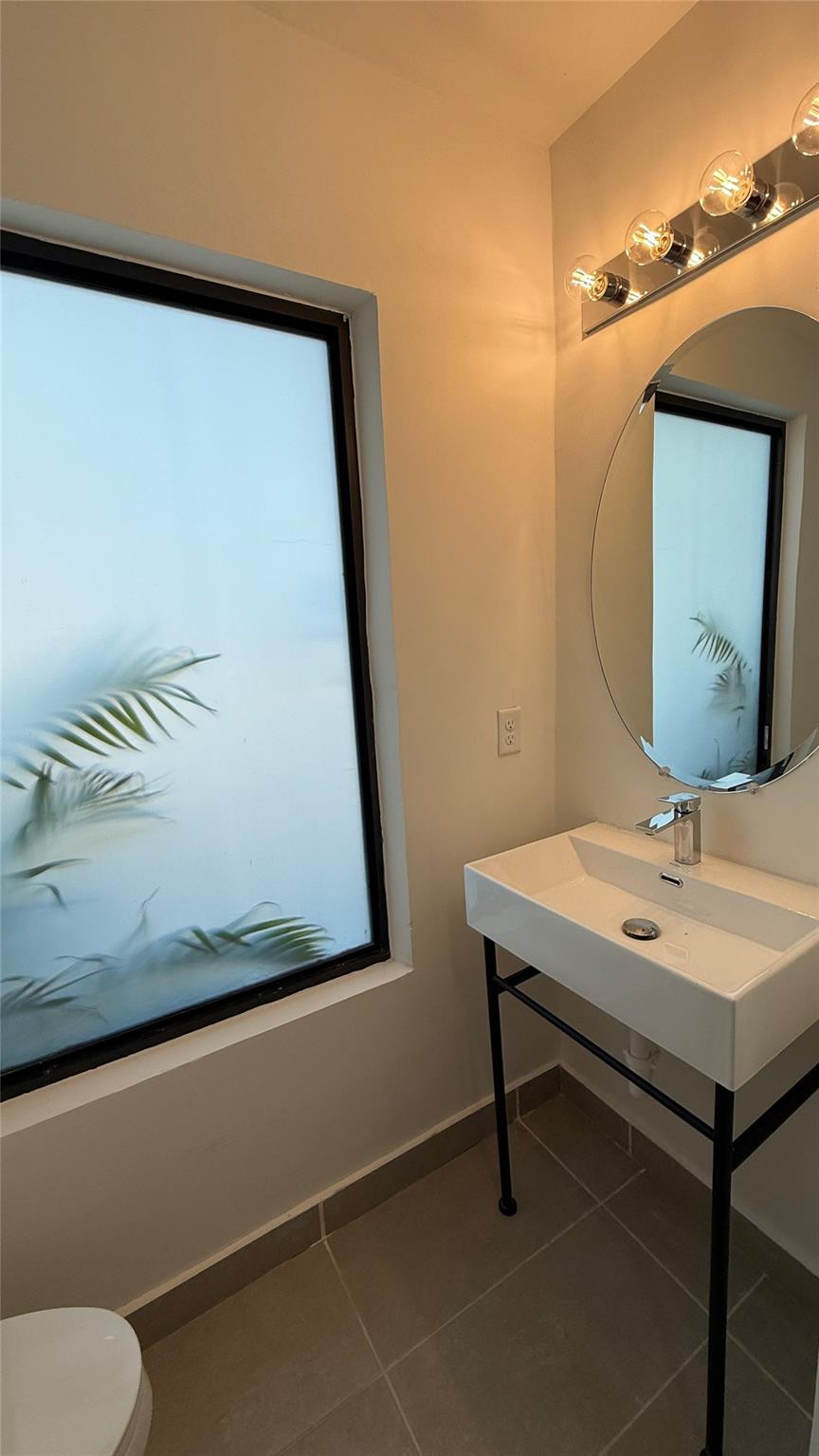 2526 Pierce Street, Unit 1 Hollywood, FL 33020 - Photo 5 of 10 Photo 5