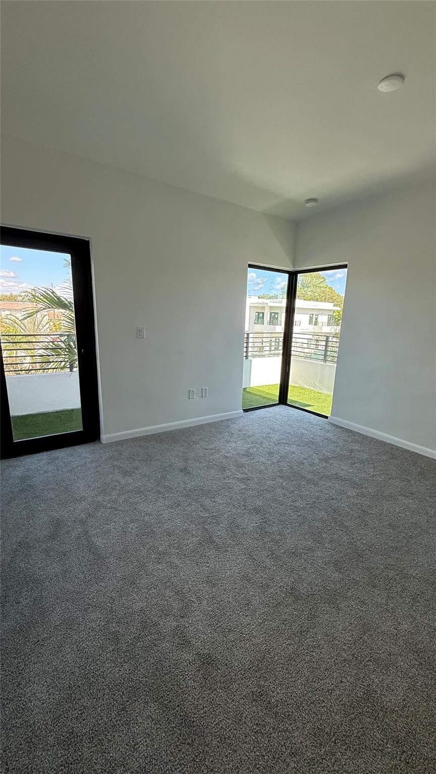 2526 Pierce Street, Unit 1 Hollywood, FL 33020 - Photo 8 of 10 Photo 8