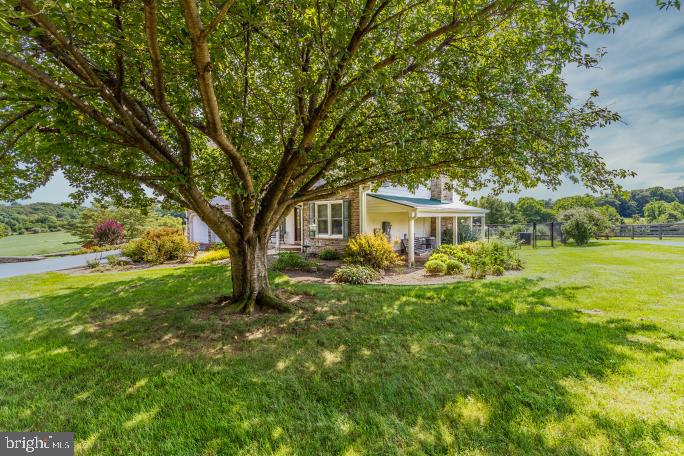 16700 Thurston Road Dickerson, MD 20842 - Photo 9 of 118 Gallery Image 9