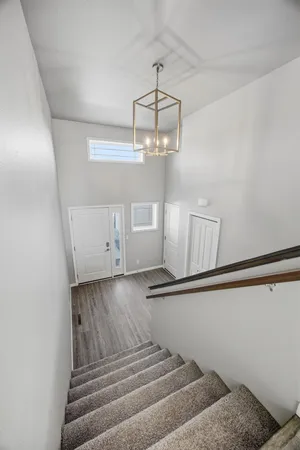 $399,000 | 946 Albert Drive West, West Fargo, ND 58078