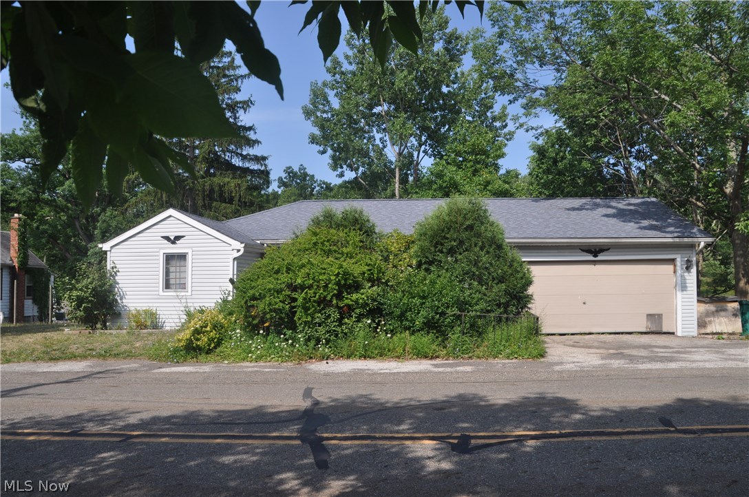14846 Stone Road Newbury, OH 44065 - Photo 1 of 14 Gallery Image 1