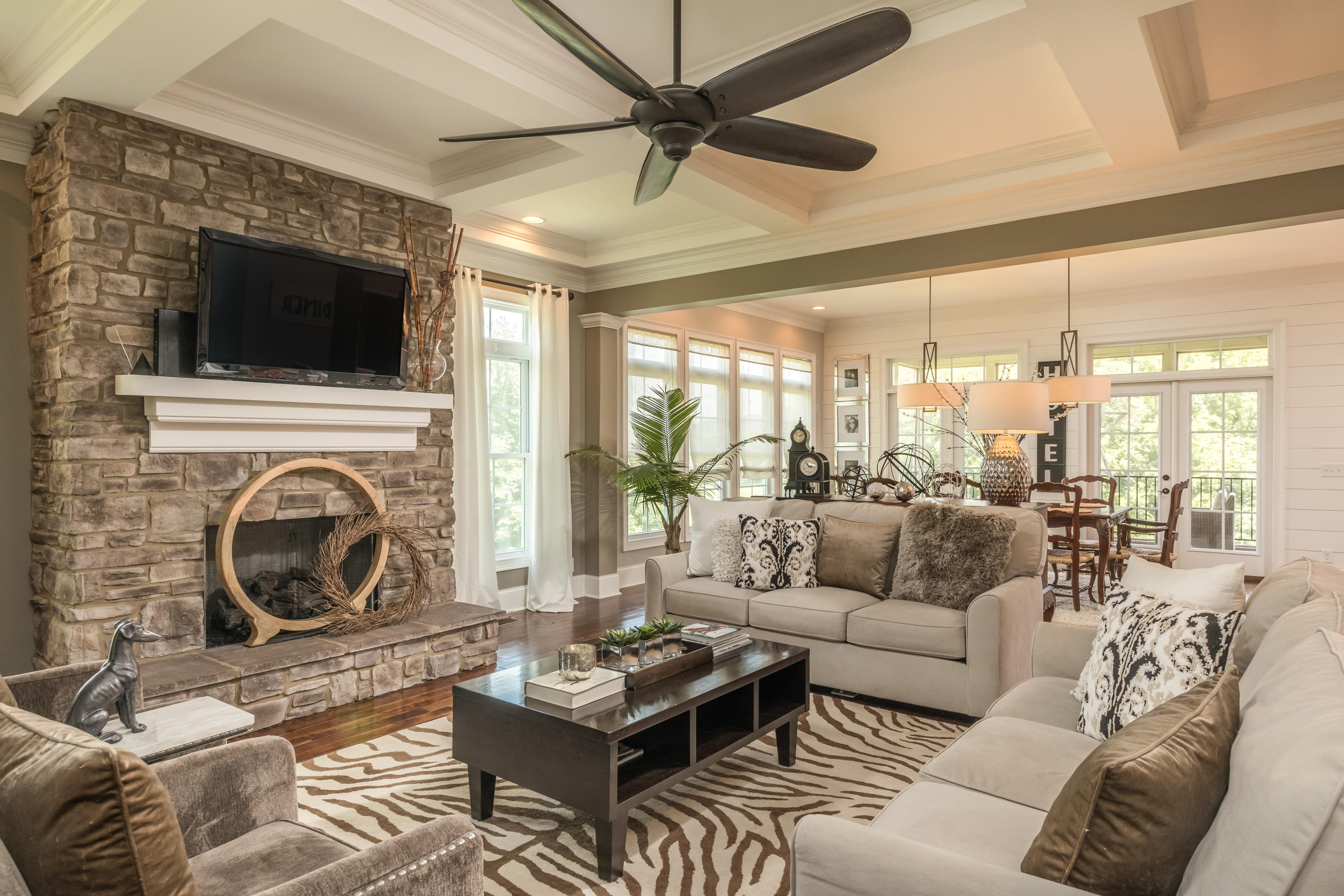 538 Chapman Road Ringgold, GA 30736 - Photo 4 of 48 Living Room