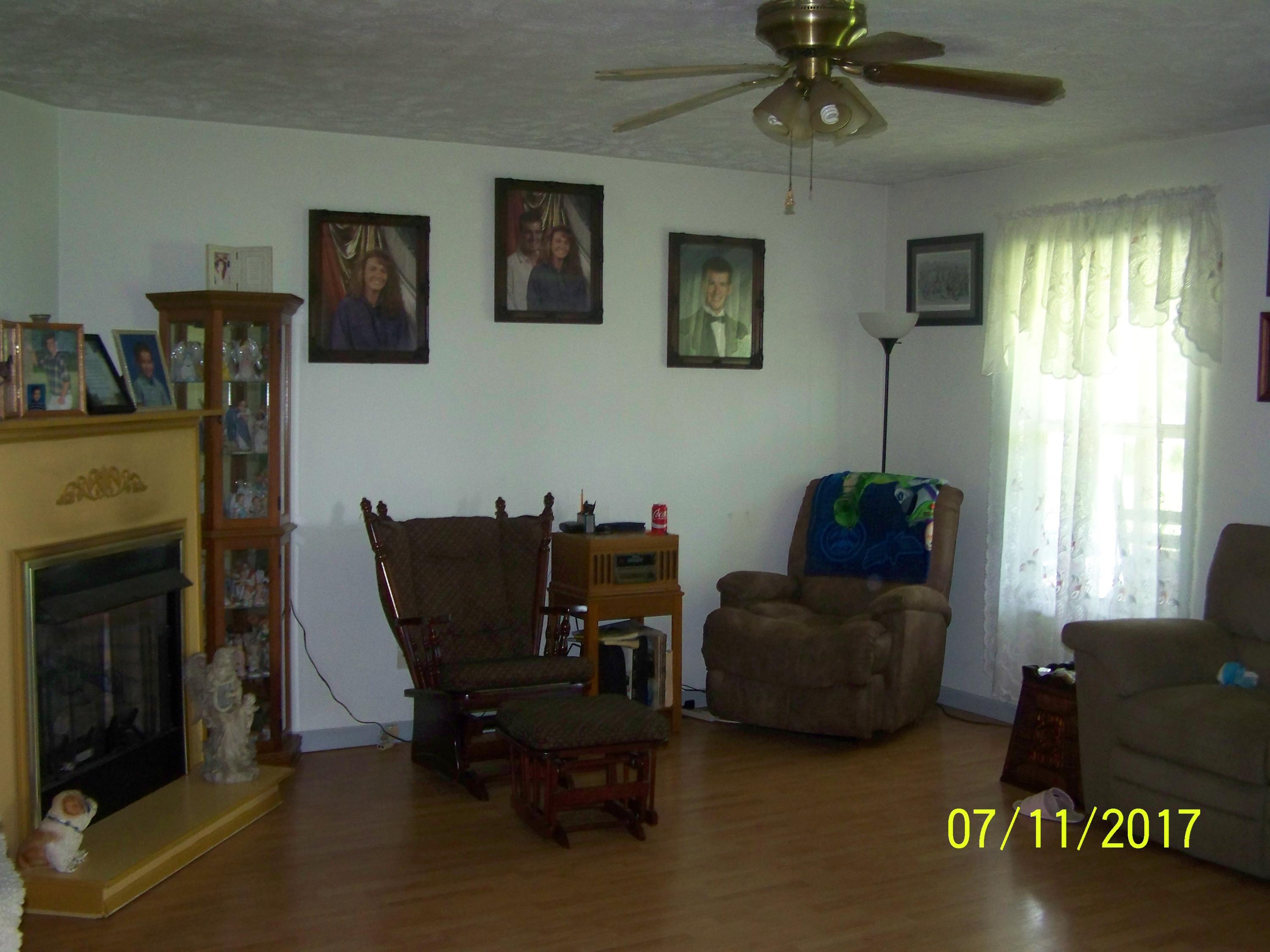 65 Rogers Road Crossville, TN 38571 - Photo 3 of 24 101_0579
