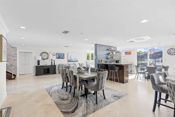 $3,300,000 | 910 Jasmine Drive, Delray Beach, FL 33483