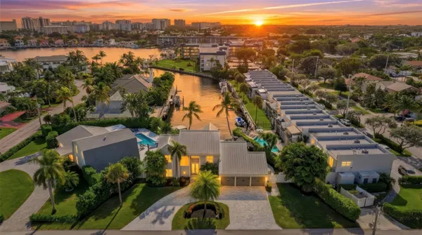 $3,300,000 | 910 Jasmine Drive, Delray Beach, FL 33483