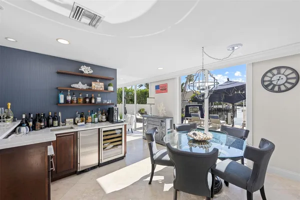 $3,300,000 | 910 Jasmine Drive, Delray Beach, FL 33483