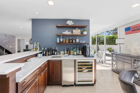 $3,400,000 | 910 Jasmine Drive, Delray Beach, FL 33483