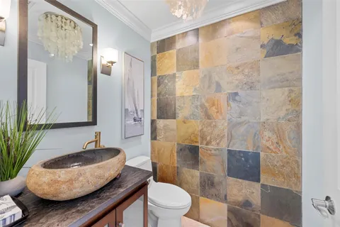 $3,400,000 | 910 Jasmine Drive, Delray Beach, FL 33483