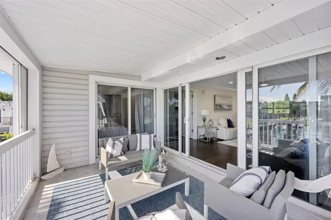 $3,400,000 | 910 Jasmine Drive, Delray Beach, FL 33483