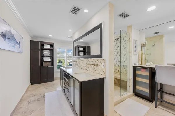 $3,300,000 | 910 Jasmine Drive, Delray Beach, FL 33483