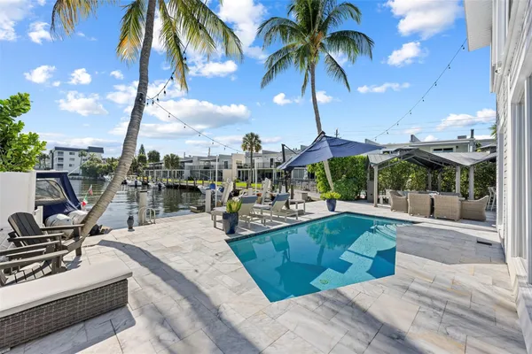 $3,300,000 | 910 Jasmine Drive, Delray Beach, FL 33483