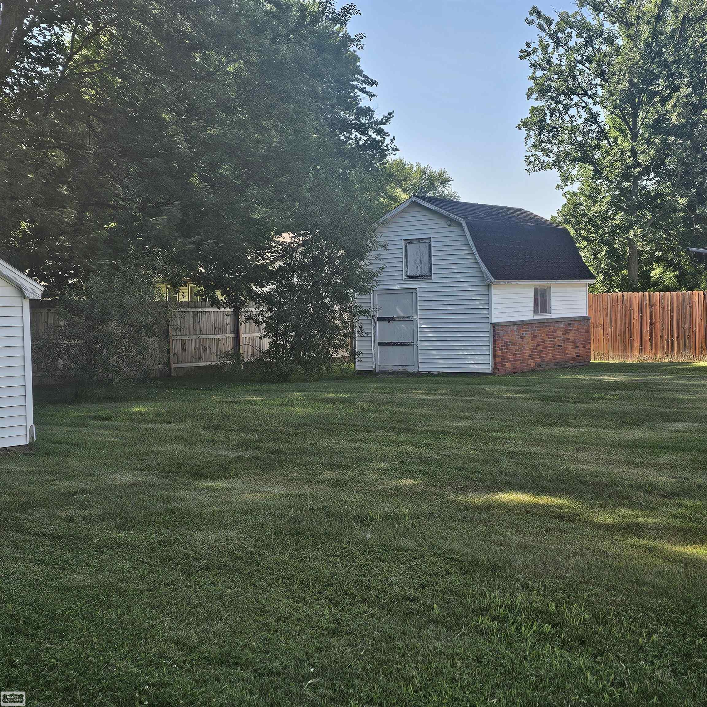 3177 Beach Road Port Huron, MI 48060 - Photo 27 of 37 Gallery Image 27