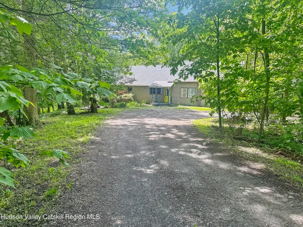 $495,000 | 148 John Carle Road, Saugerties, NY 12477