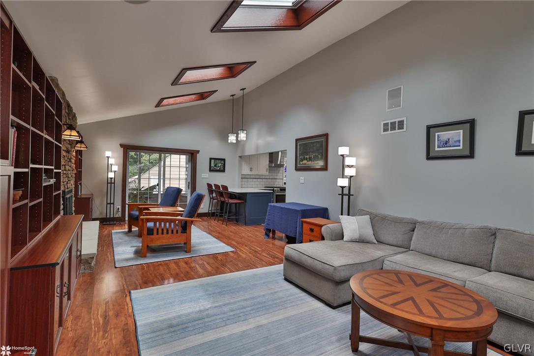 939 Juniper Road Hellertown, PA 18055 - Photo 15 of 49 Gallery Image 15