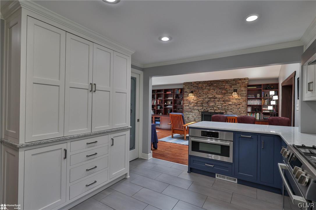 939 Juniper Road Hellertown, PA 18055 - Photo 18 of 49 Gallery Image 18