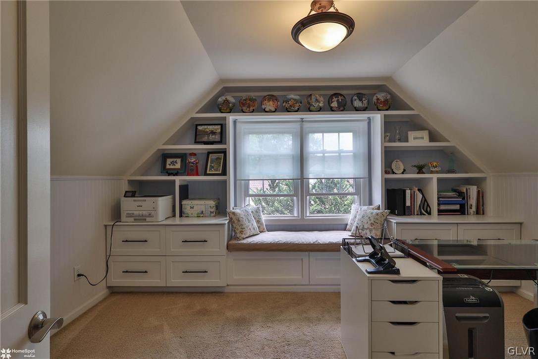 939 Juniper Road Hellertown, PA 18055 - Photo 38 of 49 Gallery Image 38