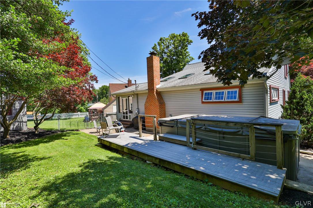 939 Juniper Road Hellertown, PA 18055 - Photo 45 of 49 Gallery Image 45