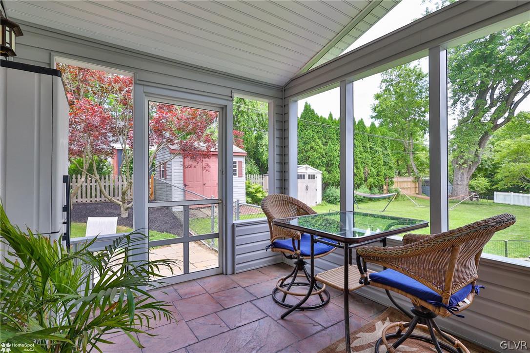 939 Juniper Road Hellertown, PA 18055 - Photo 8 of 49 Gallery Image 8