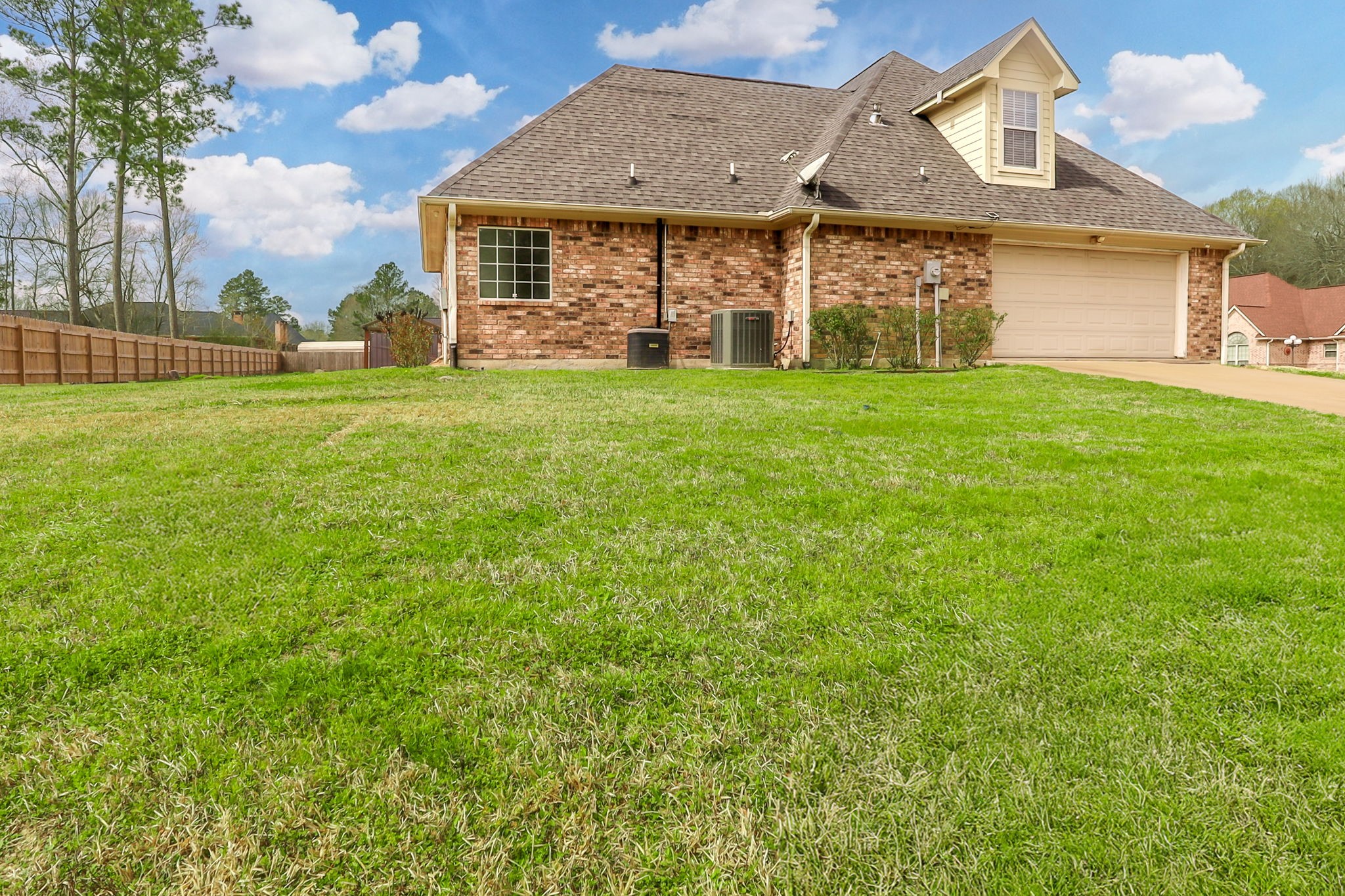 127 Copperwood Loop Lufkin, TX 75901 - Photo 6 of 50