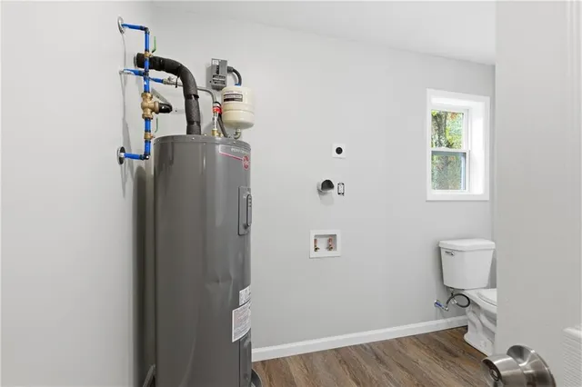 a bathroom with a toilet