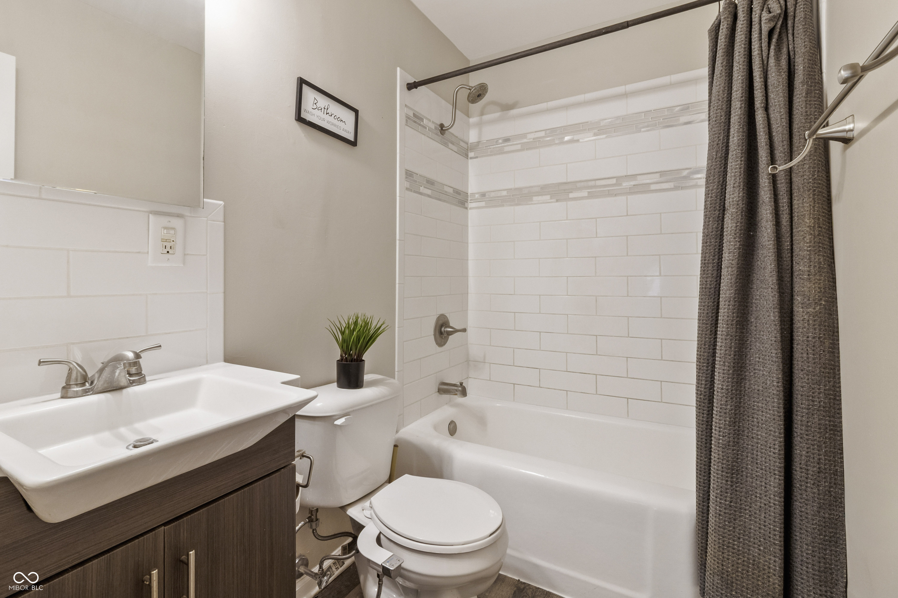 2113 East 65th Street Indianapolis, IN 46220 - Photo 15 of 41