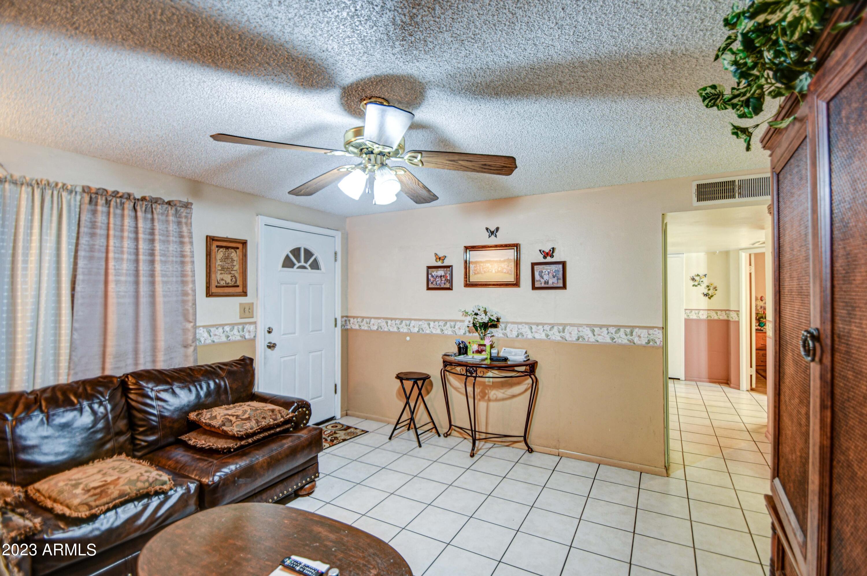 7101 West Granada Road Phoenix, AZ 85035 - Photo 6 of 33 Living Room 2