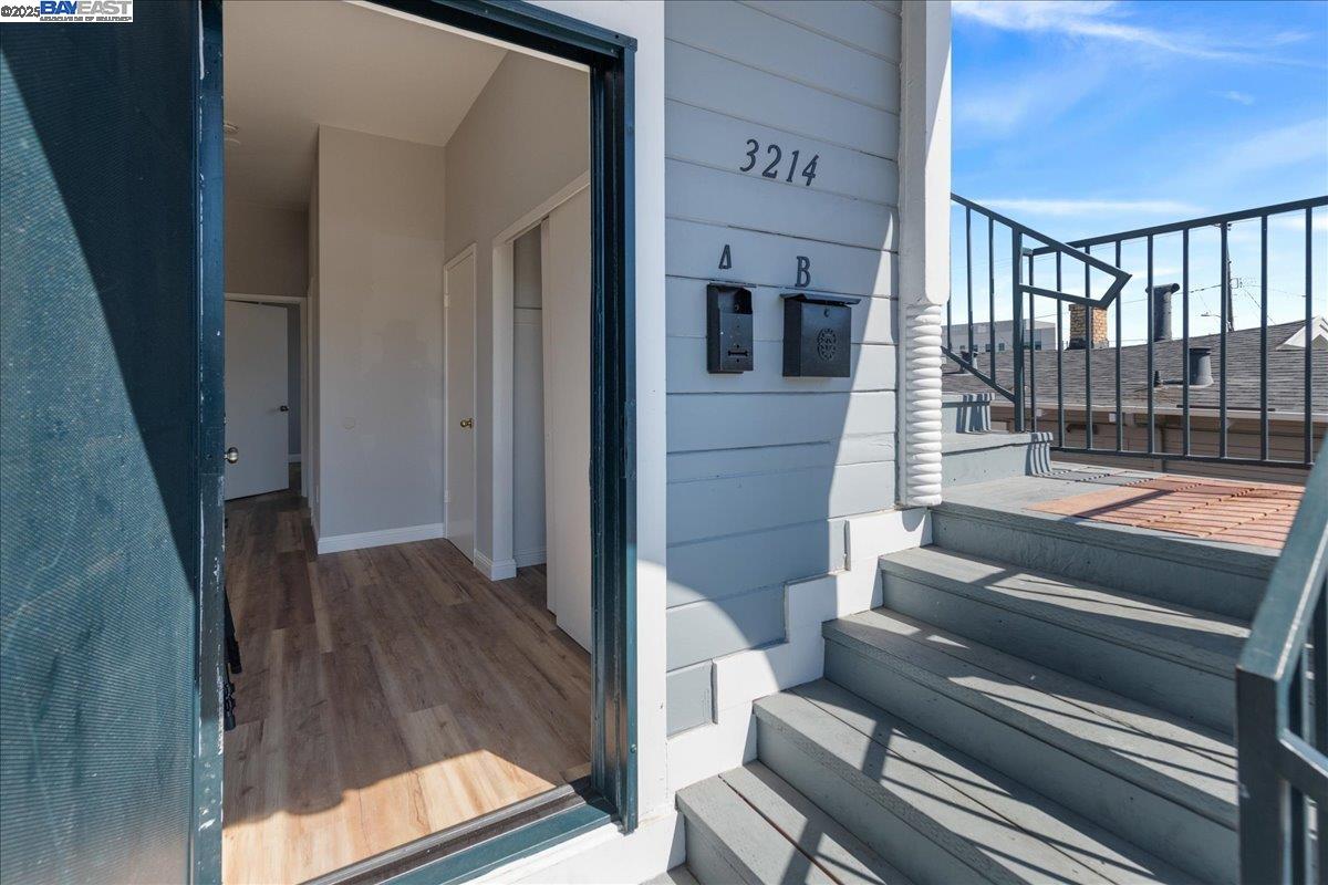 3214 13th Avenue Oakland, CA 94610 - Photo 36 of 51 a view of entryway and hall with wooden floor