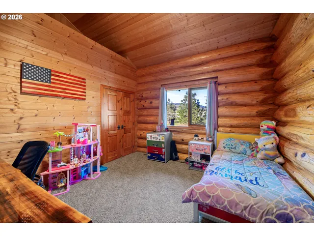 $680,000 | 125 Kestrel Lane, Roseburg, OR 97471