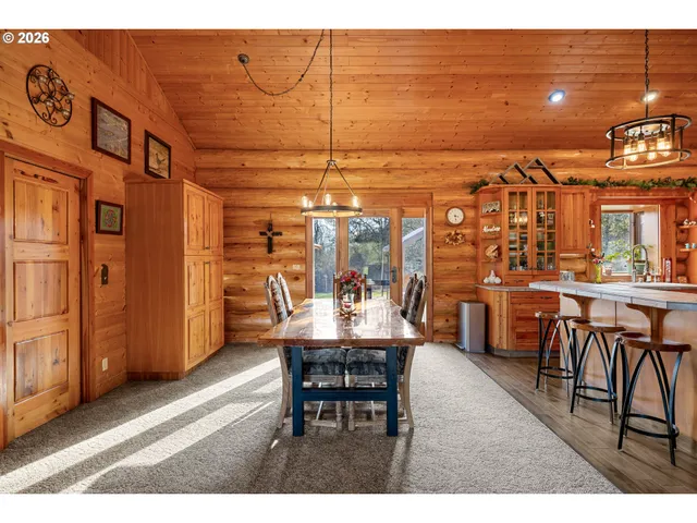 $680,000 | 125 Kestrel Lane, Roseburg, OR 97471