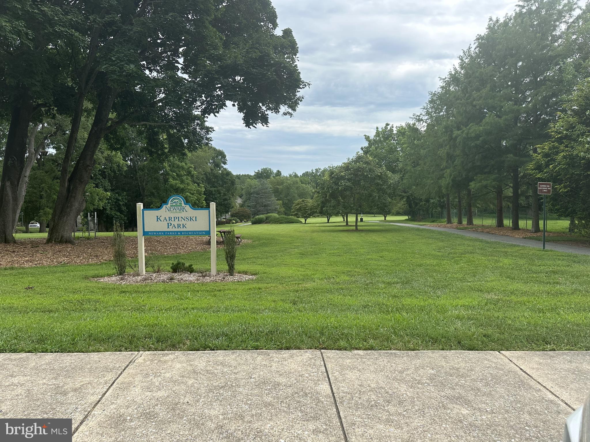 335 Old Paper Mill Road Newark, DE 19711 - Photo 2 of 20 Karpinski Park borders land