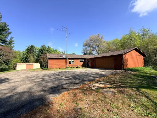 $369,900 | 1355 Sublette Road, Amboy, IL 61310