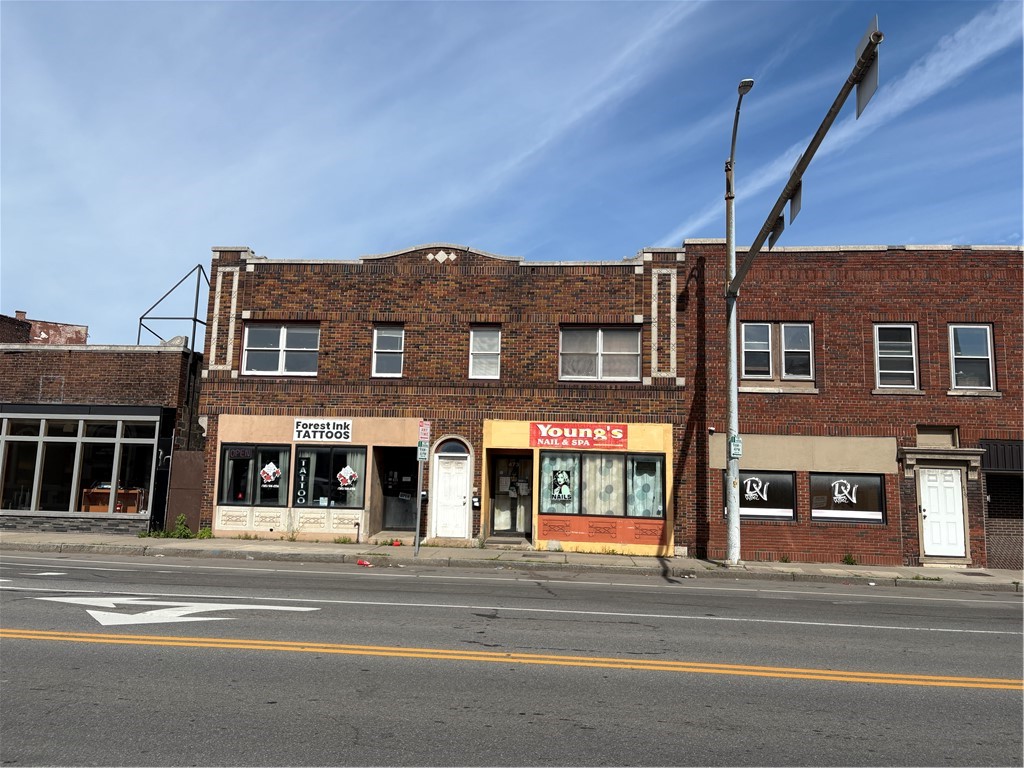 473 North Goodman Street Rochester, NY 14609 - Photo 2 of 47 Gallery Image 2
