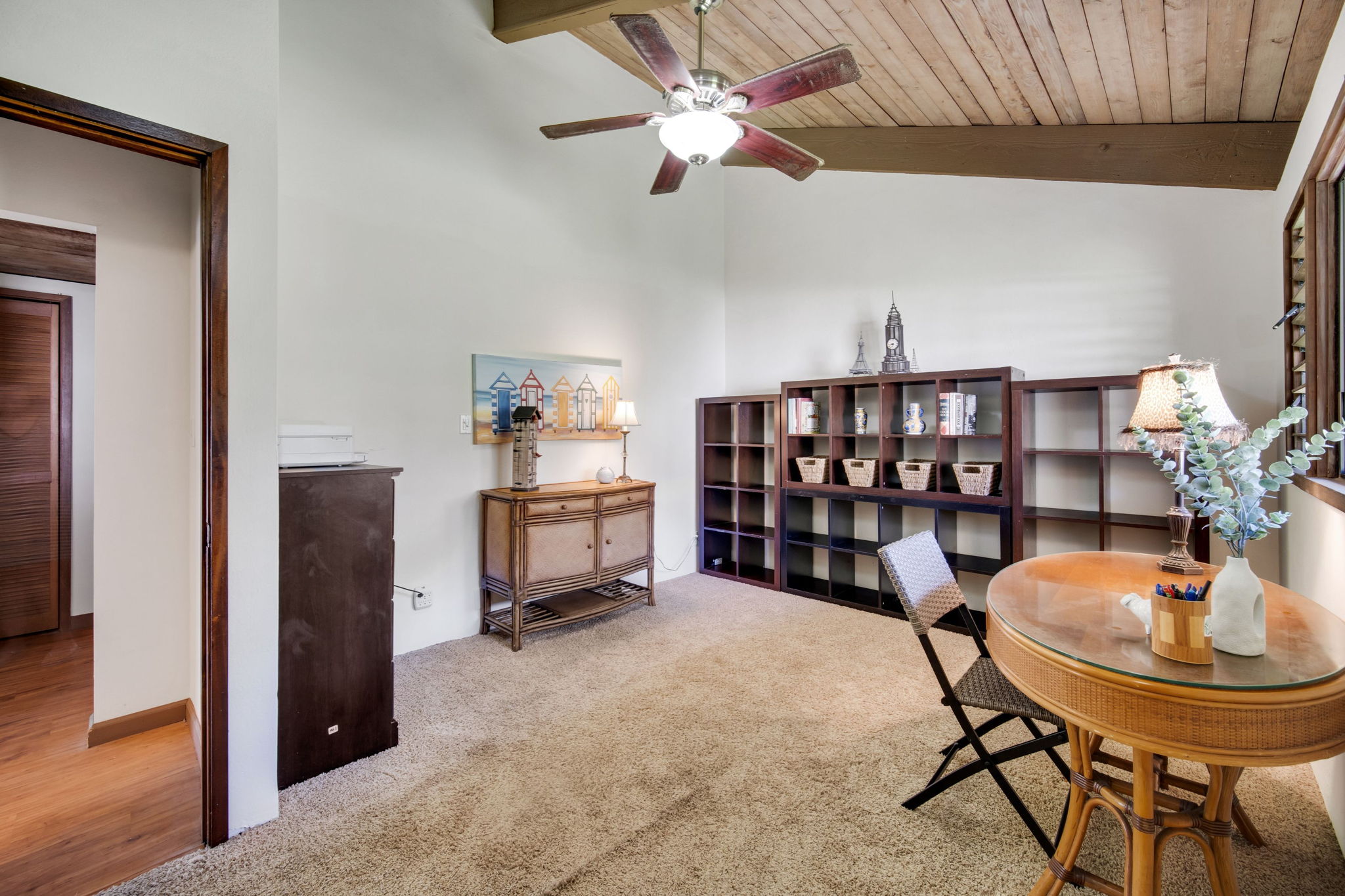 4701 Kawaihau Road, Unit F201 Kapaa, HI 96746 - Photo 17 of 24 a view of a workspace with furniture
