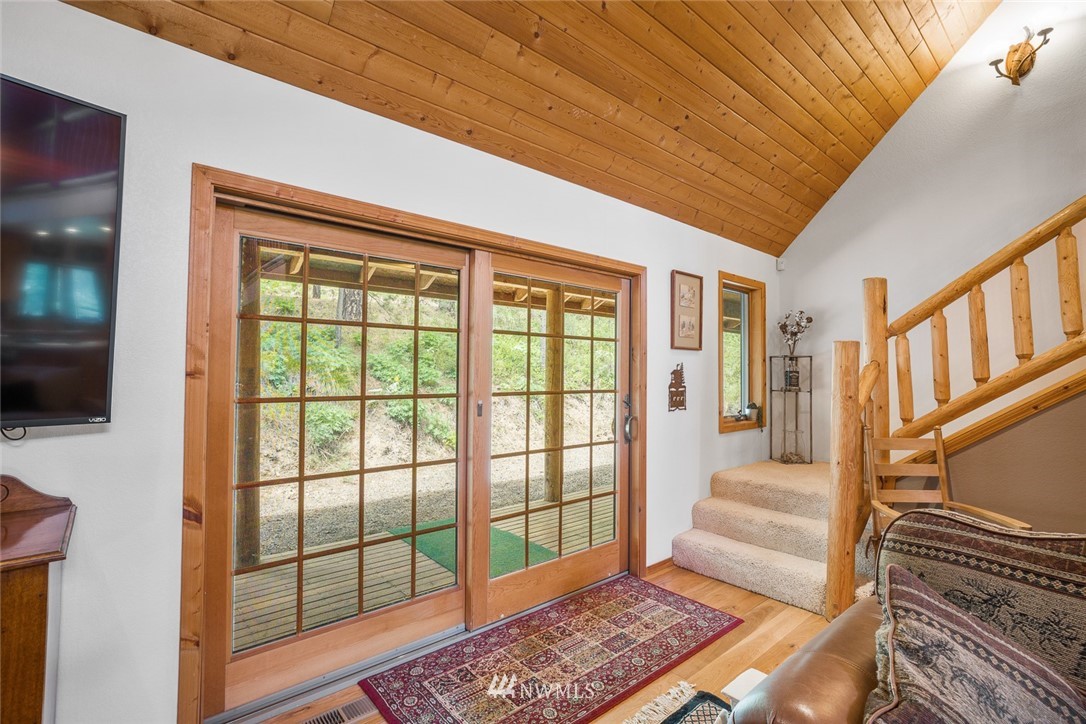 3531 Liberty Road Cle Elum, WA 98922 - Photo 5 of 39 Gallery Image 5