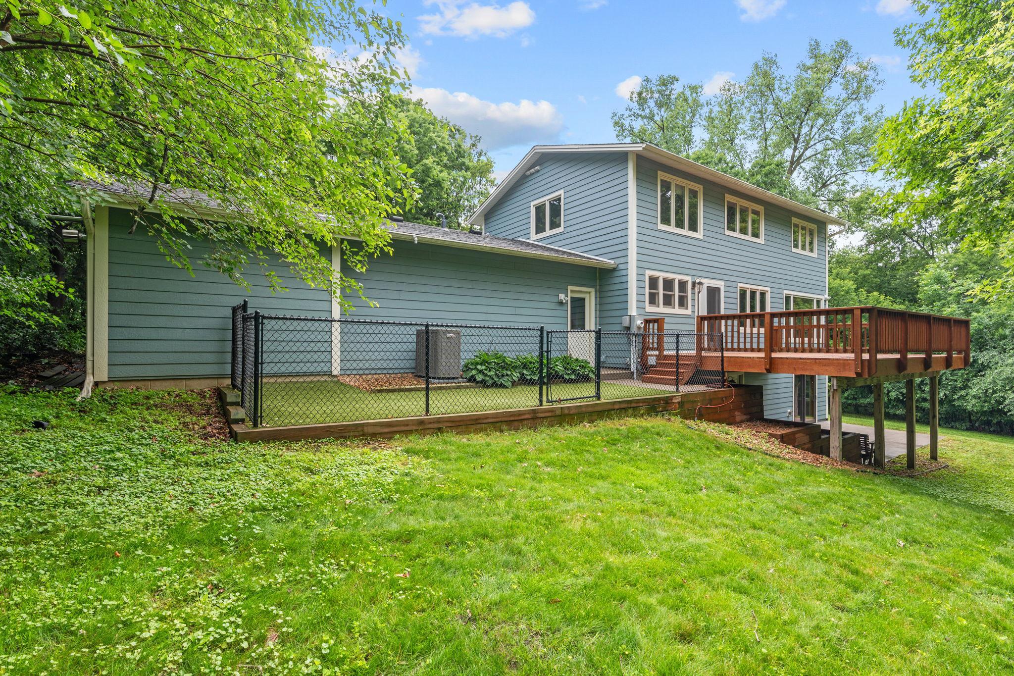 14516 Idylwood Road Minnetonka, MN 55345 - Photo 37 of 46
