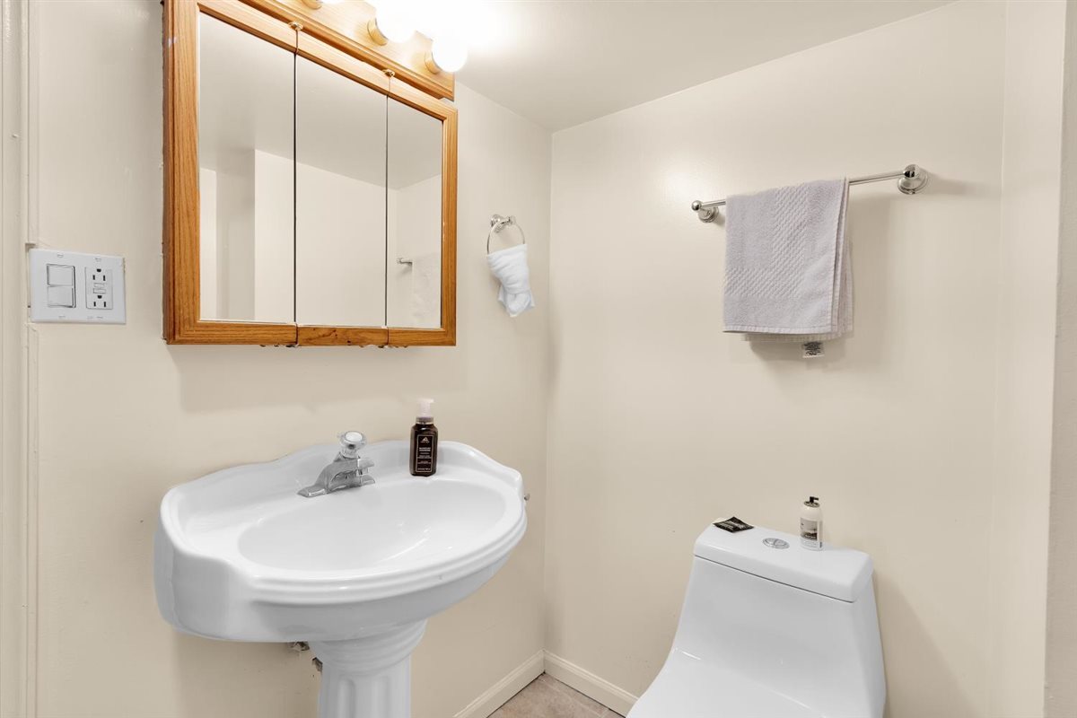 4530 Butterfield Road Hillside, IL 60162 - Photo 30 of 35